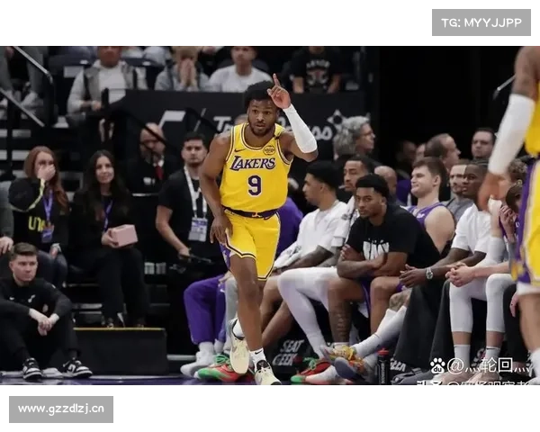 0胜4负,湖人真是NBA独一档的烂队了吗? 0胜4负,湖人真是NBA独一档的烂队了吗?